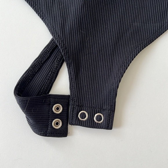 Express Ribbed Bodysuit - Picture 3 of 5